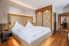 Alpina_2026_HR-16-2-9