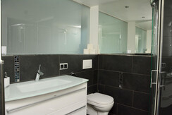 Ferienwohnung_Kramsach_Alpachtal_Badezimmer