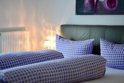 Ferienwohnung_Kramsach_ Alpachtal_Schlafzimmer