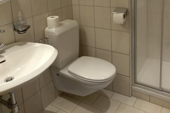 Badezimmer Ferienwohnung Loderstein