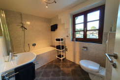 Schlossbergblick_Badezimmer