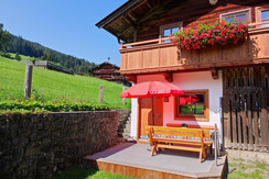 s'Häuserl mit Terrasse