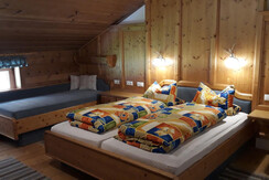 Sieglhof_Alpbachtal_Breitenbach_3-Bett Zimmer_2