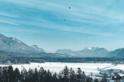 Sunny Mountain_Alpbachtal_Ausblick_Haus