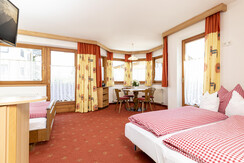 Wohn/Schlafraum_Fewo 7_Alpbachtal_Tramberger