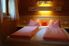 woerglerhof_alpbacher_bergblick_Schlafzimmer