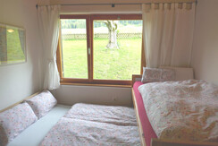 3 Betten im kleinen Schlafzimmer