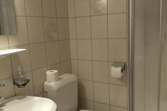 Badezimmer Ferienwohnung Loderstein